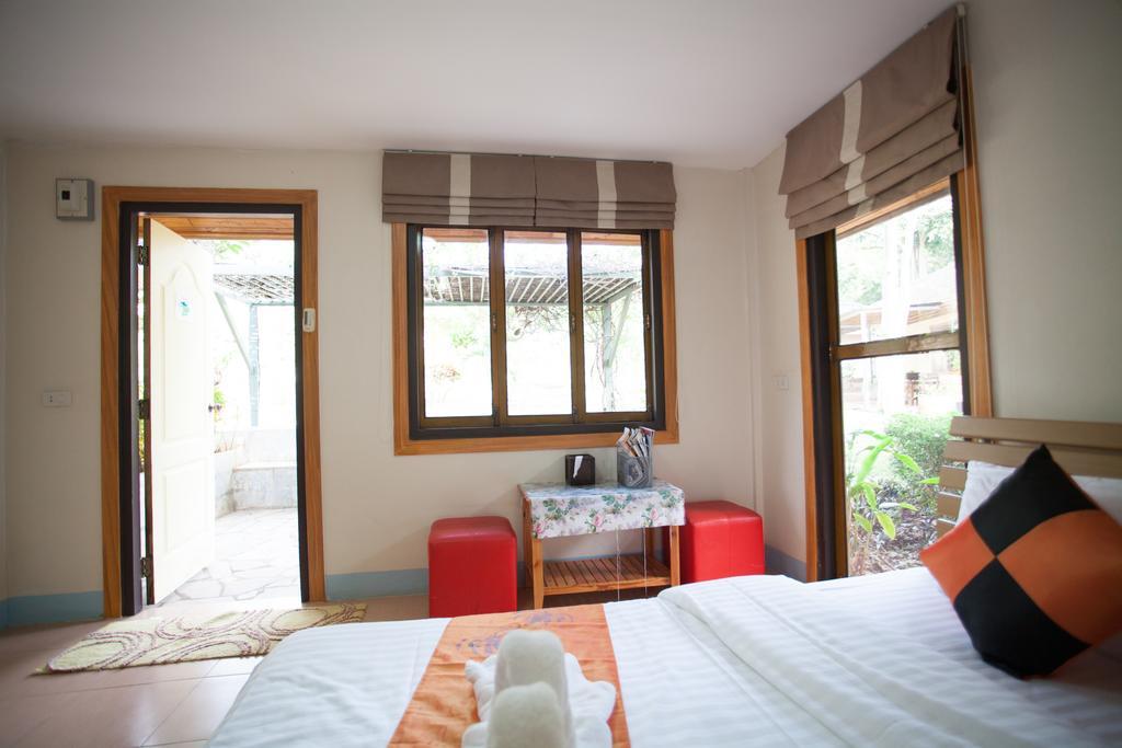 Dusit Talai Resort Nong Nam Daeng Dış mekan fotoğraf