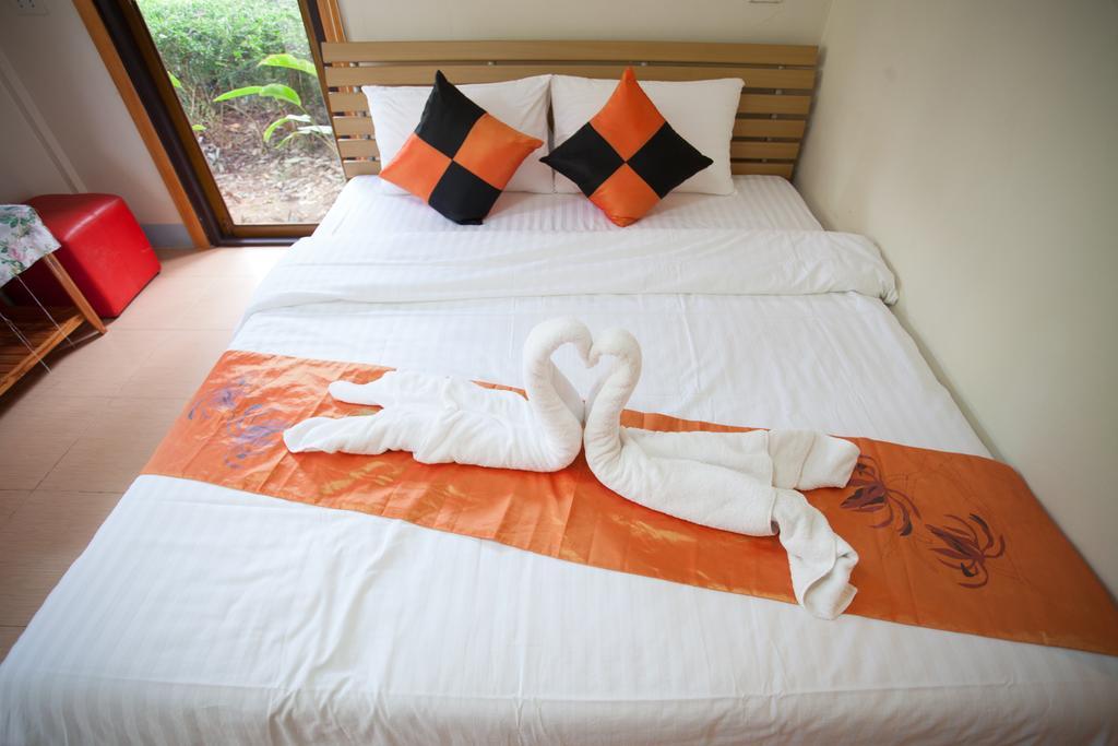 Dusit Talai Resort Nong Nam Daeng Dış mekan fotoğraf
