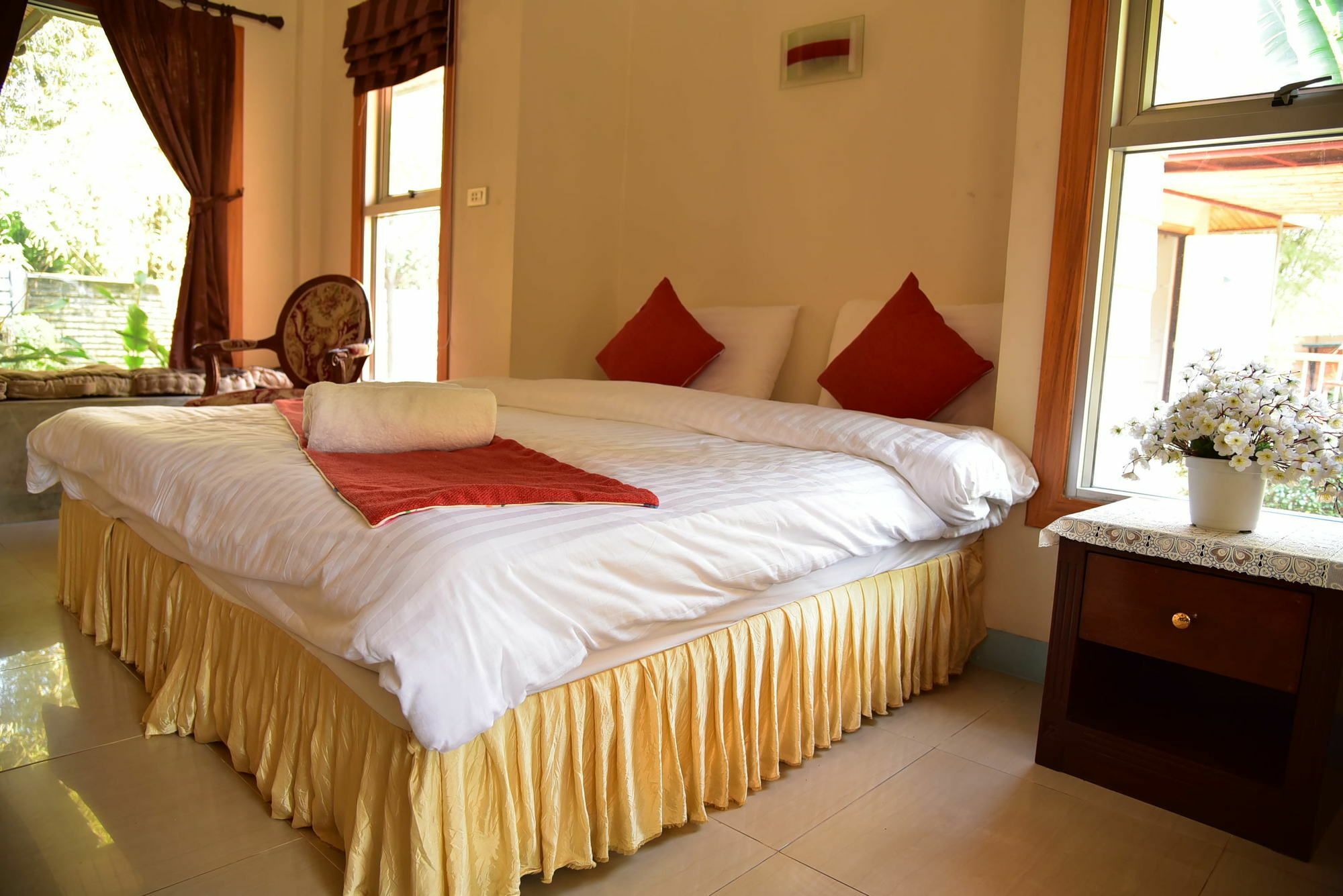 Dusit Talai Resort Nong Nam Daeng Dış mekan fotoğraf