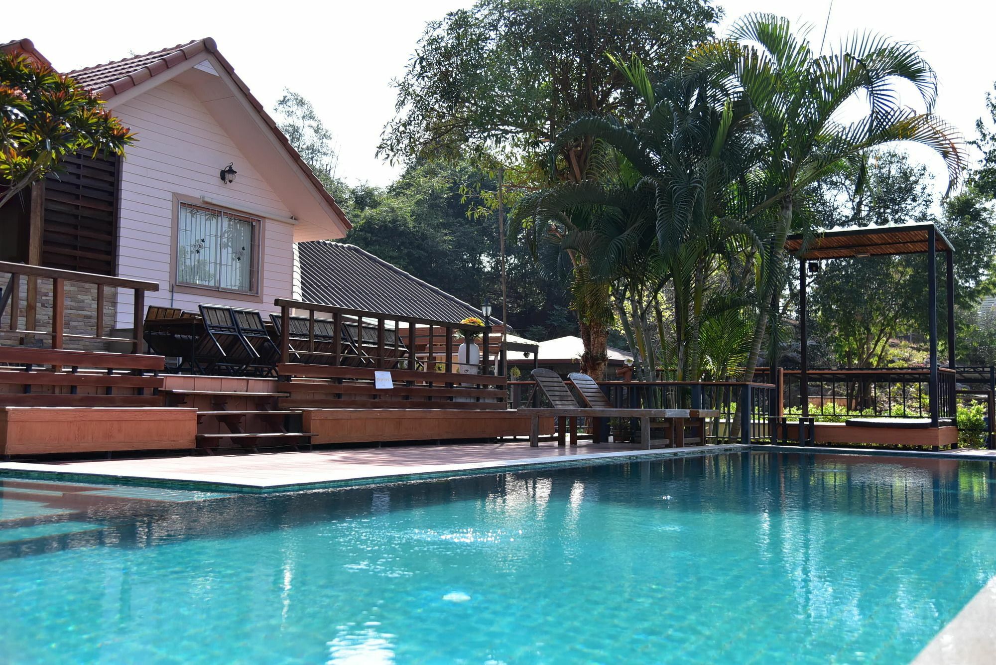 Dusit Talai Resort Nong Nam Daeng Dış mekan fotoğraf