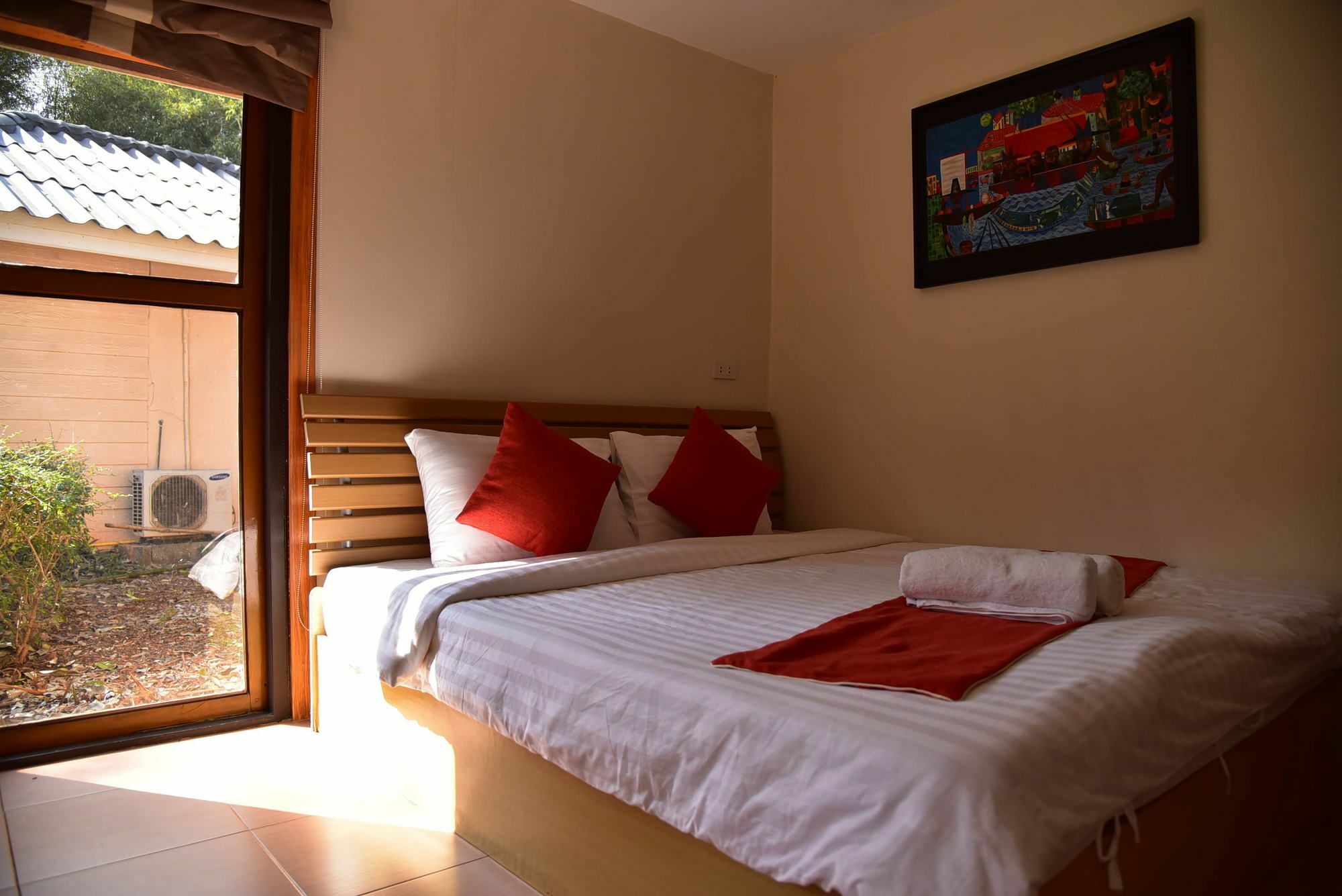 Dusit Talai Resort Nong Nam Daeng Dış mekan fotoğraf